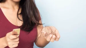Female Comb Hair Loss 1296×728 Header